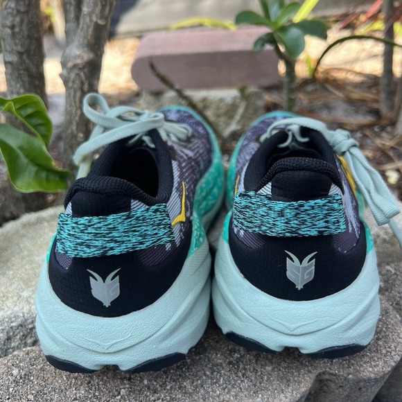 Hoka Speedgoat 6 Womens 6.5 B Trail Running Hiking Shoes Vibram 1147811 BLVR - Picture 4 of 10